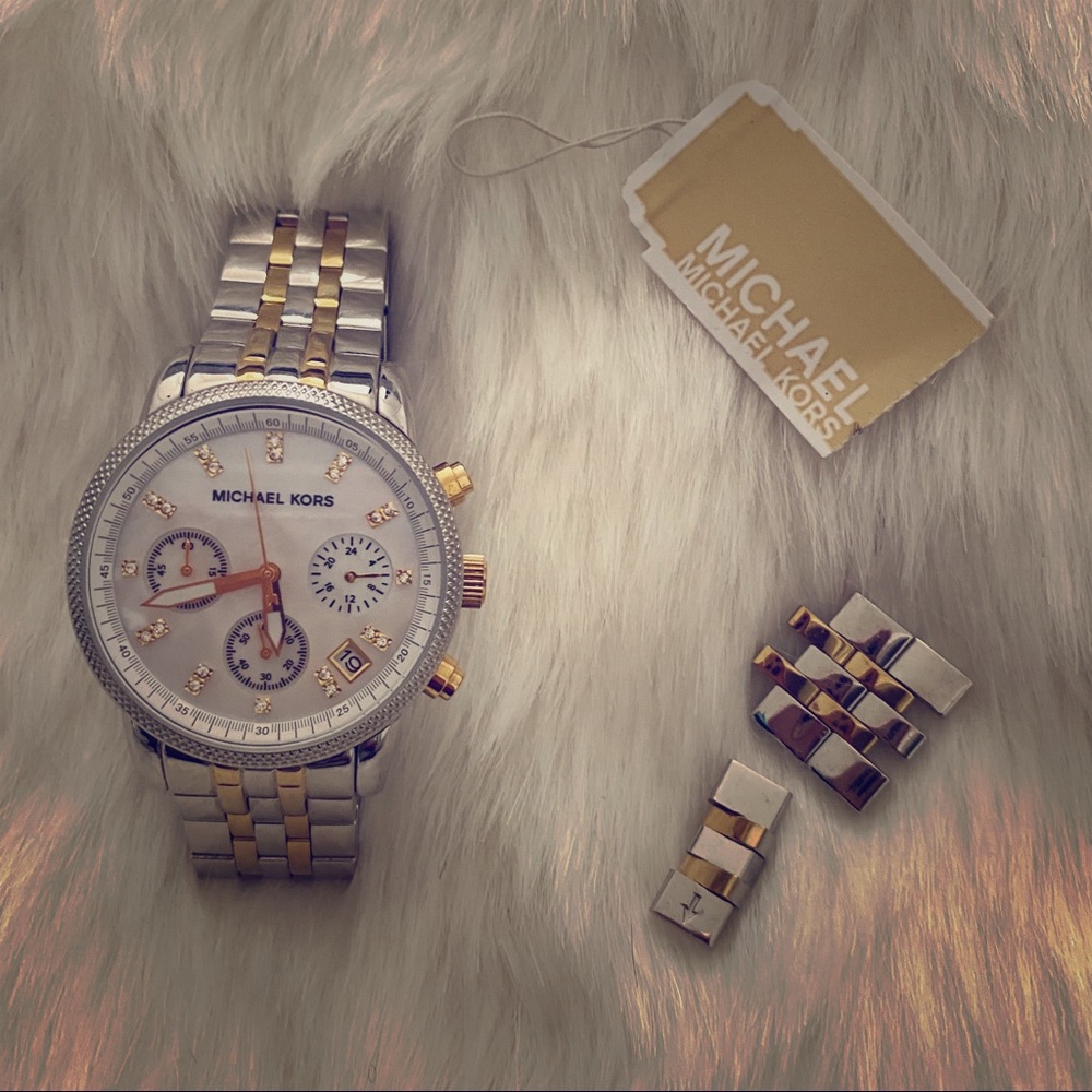 Two Tone Michael Kors Watch Amazing Condition